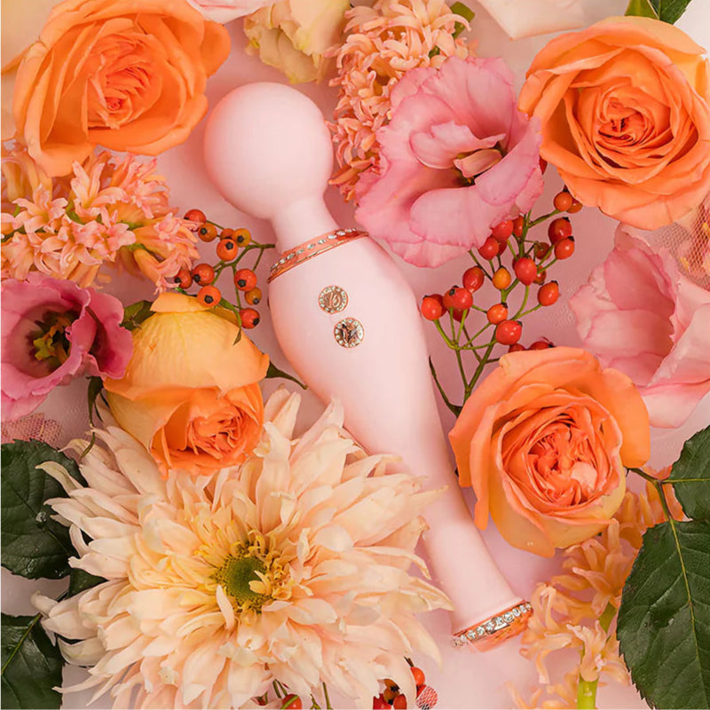 High On Love Objects Of Luxury Gift Set